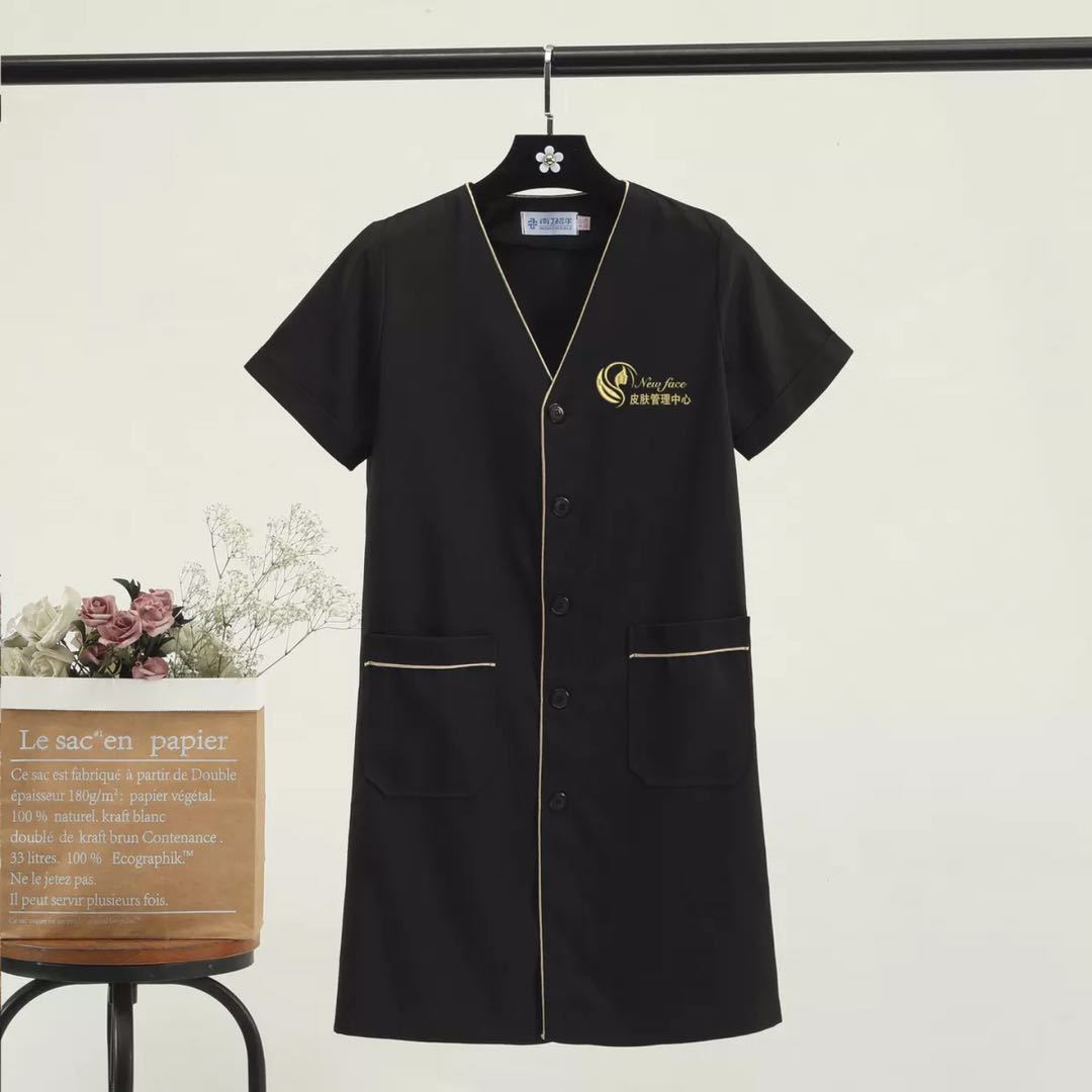 white plus size Salon grooming - Medical Lab Logo recensie en prijs