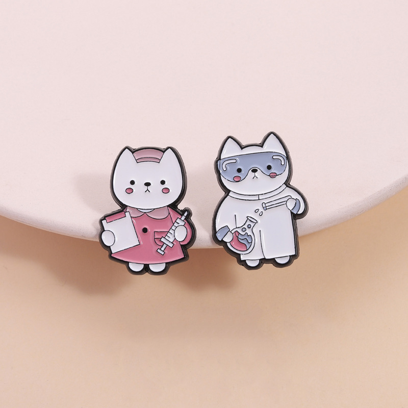 2pcs Cute Cartoon Medical Cat  - Medical Lab Logo recensie en prijs